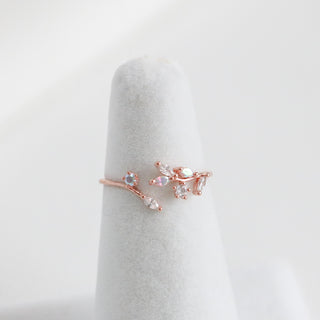 Melun Ring - Iridescent Crystal