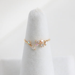 Melun Ring - Iridescent Crystal