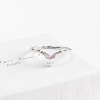 Verity Petal Pearl Ring