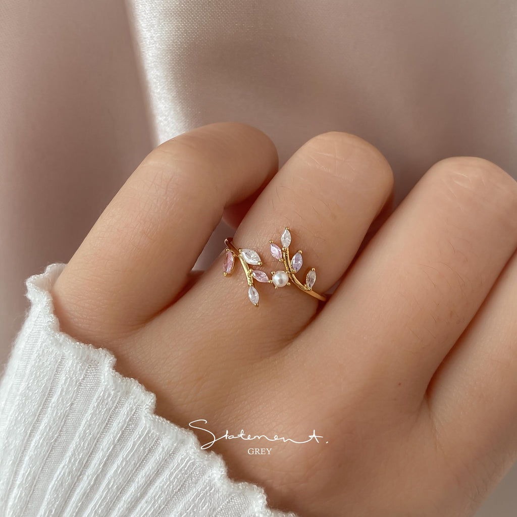 Ballet Pink Pearl Leaf Ring