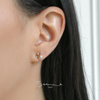 Dewdrop Sprig Pearl Earrings