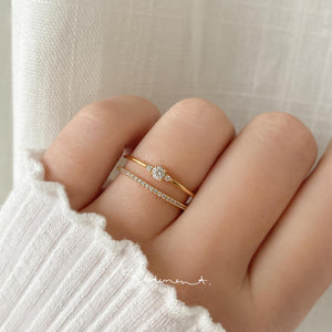 Laura Line Ring