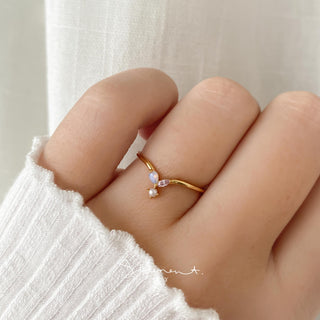 Verity Petal Pearl Ring