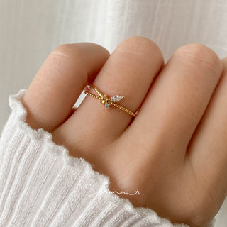 Spark Knot Ring