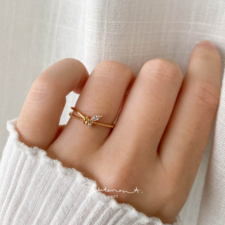 Spark Knot Ring