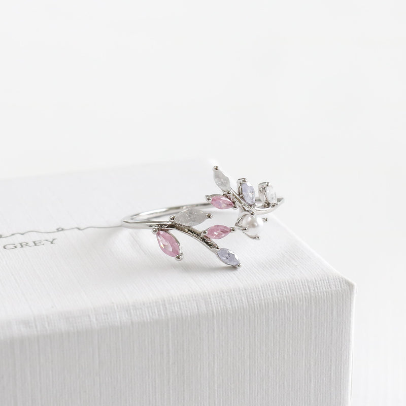 Ballet Pink Pearl Leaf Ring