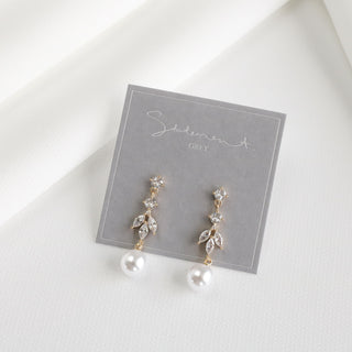 Mariella Crystal Pearl Drop Earrings