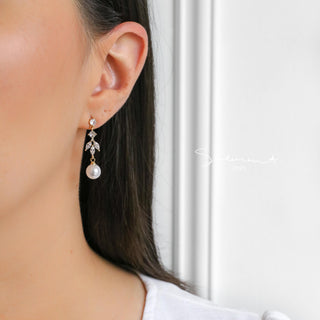 Mariella Crystal Pearl Drop Earrings