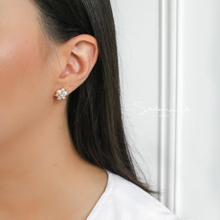 Dotty Pearl Cluster Earrings