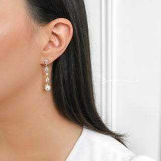 Como Crystal Pearl Drop Earrings