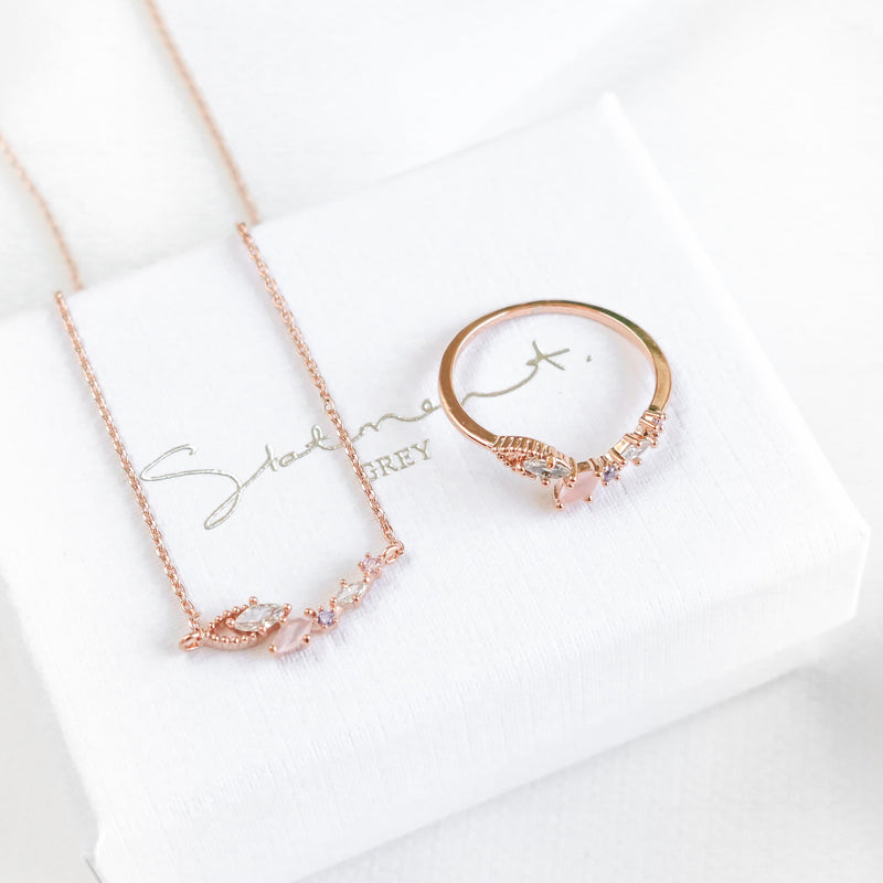 Dove Ring & Necklace Set