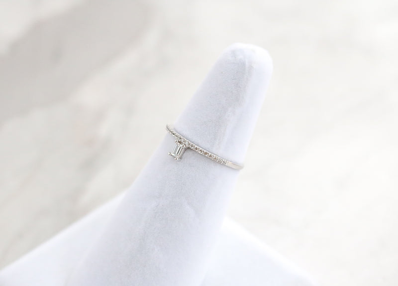 Emerald Ring - Silver