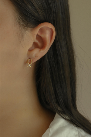 Thora Pearl Hoop Earrings